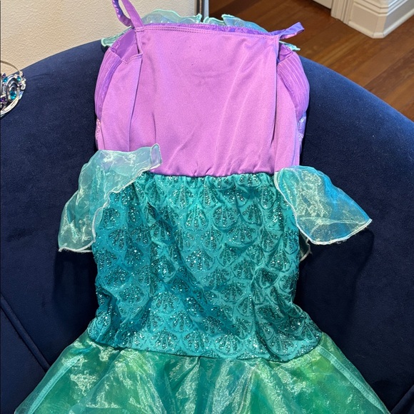 Ariel Princess Costume Bundle Sz 5/6 - Picture 5 of 8